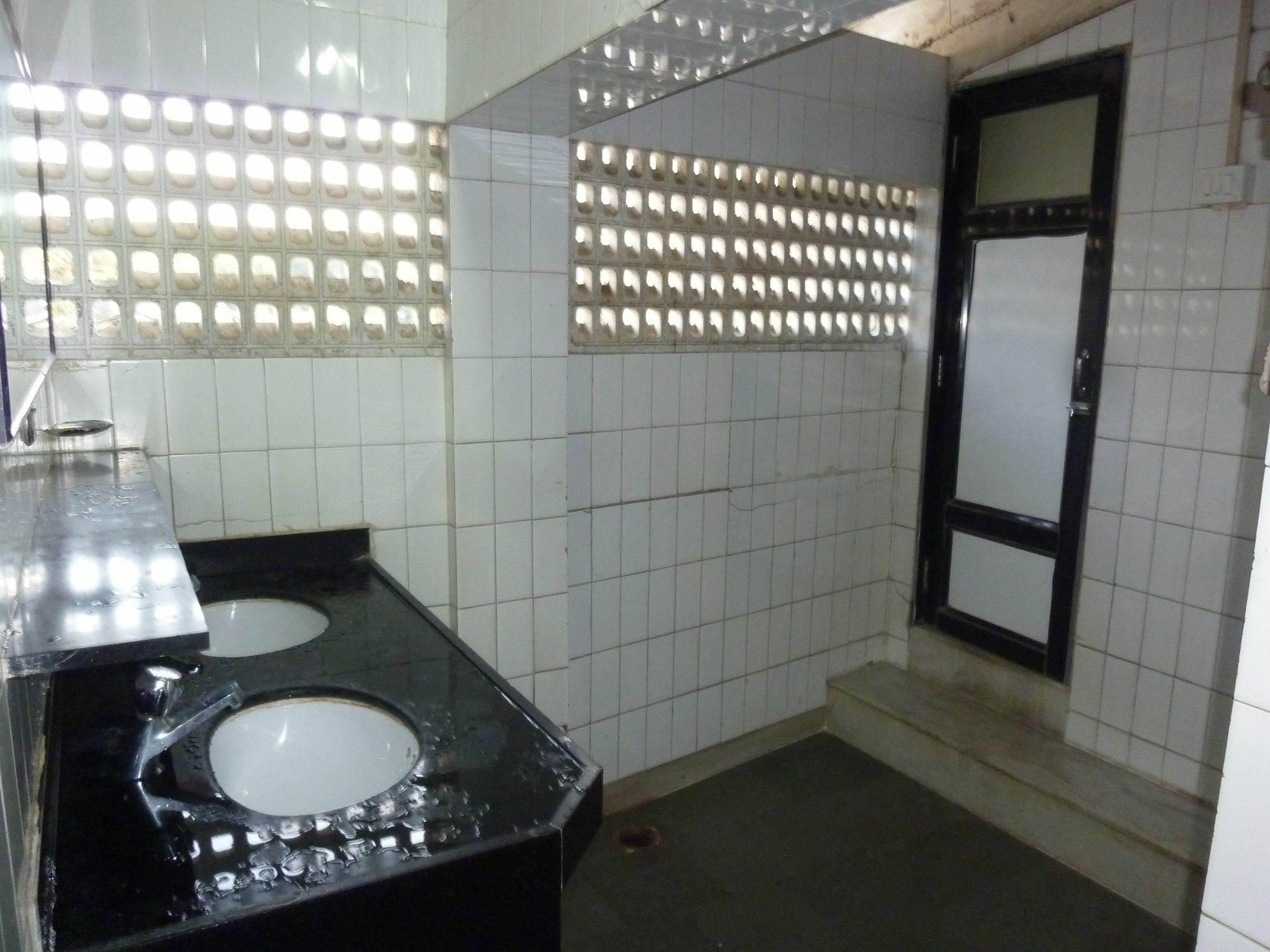 Yadgar Guest House Mumbai Exterior foto